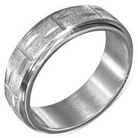 Srebrny pierścionek ze stali - obracający się środkowy pas z rysami - Rozmiar : 57