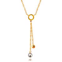Złoty 14K naszyjnik - biała perła i lśniąca kuleczka na łańcuszkach, płaski krążek