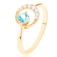 Złoty pierścionek 375 - sierp księżyca ozdobiony przejrzystymi cyrkoniami, niebieski topaz - Rozmiar : 55
